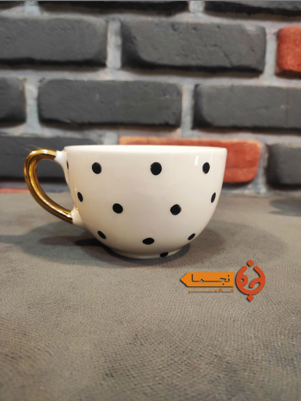 431HM04 ماگ دسته طلایی خالخالی