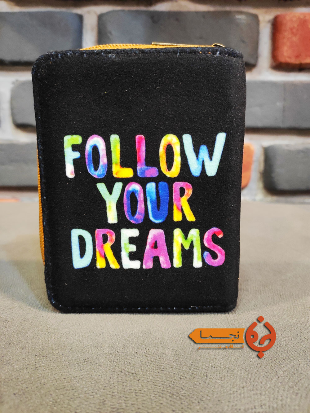 KPDCZ26 کیف پول کتی دور زیپ طرح follow your dreams